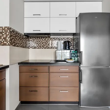 Homey Comfort By Bookinghost *