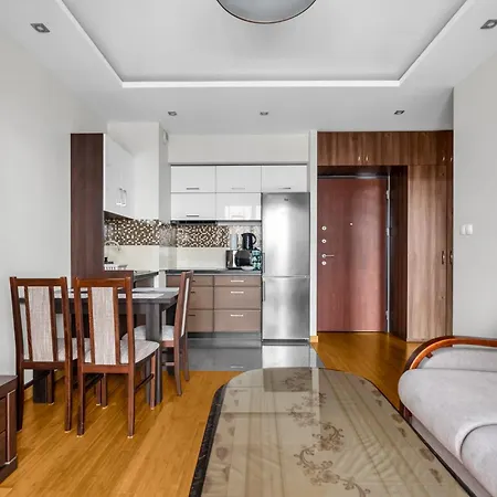 Apartment Homey Comfort