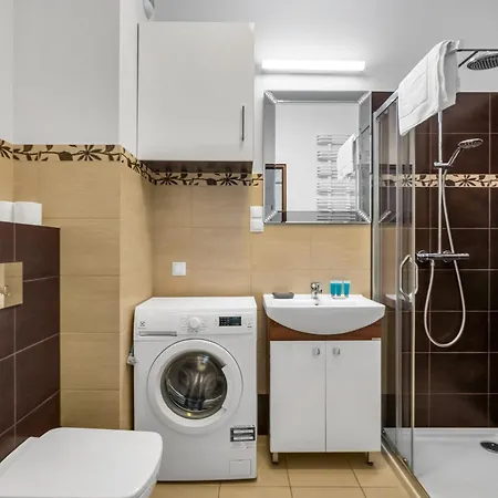 Homey Comfort By Bookinghost *