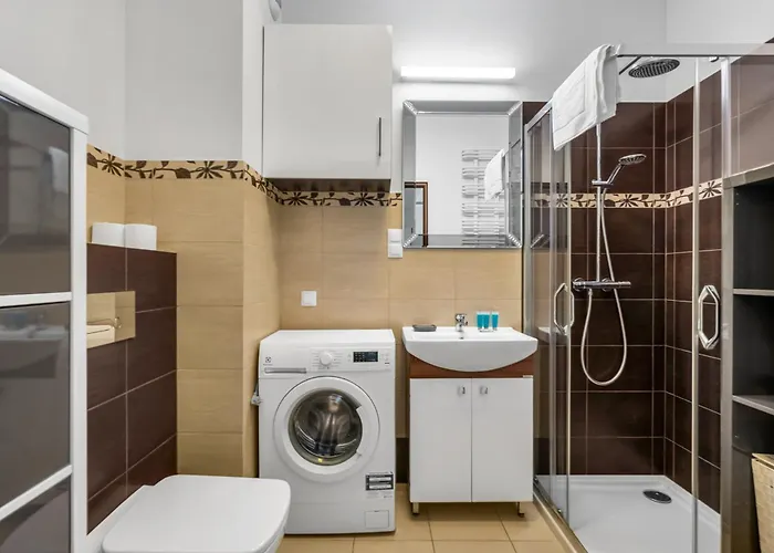 Homey Comfort By Bookinghost *