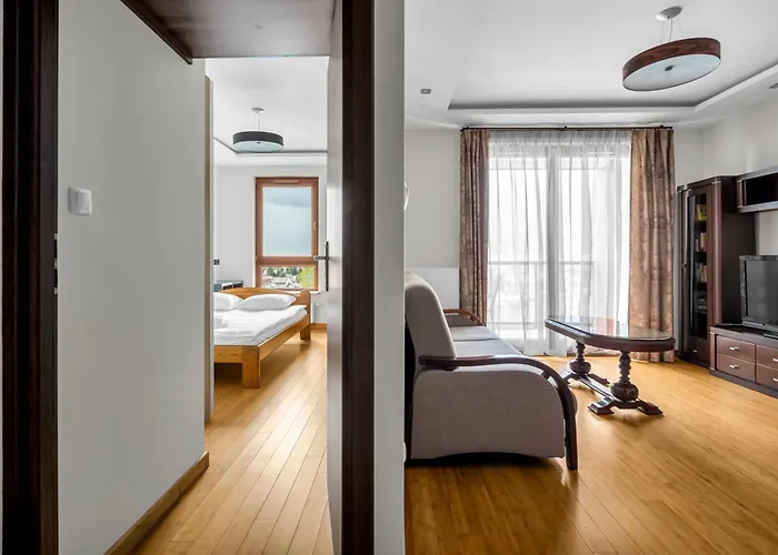 Homey Comfort By Bookinghost شقة